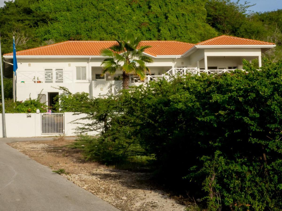 Villa Happy View Willibrordus 外观 照片
